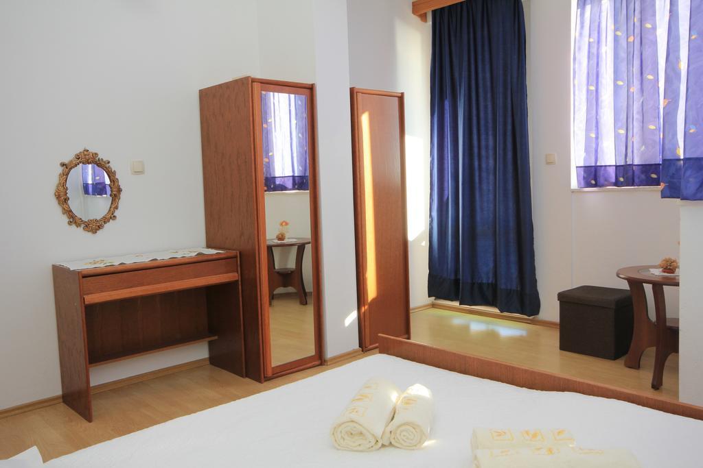 Beautifull Sea View Apartment Baška Voda Exteriör bild